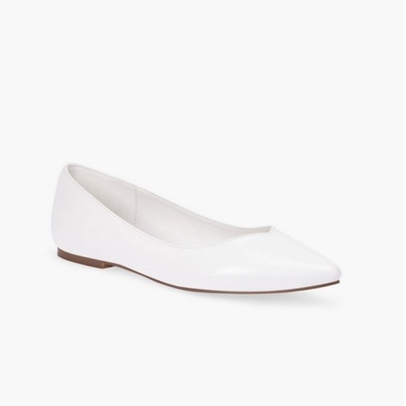 Shoes - Amanda Pointed Toe Flat